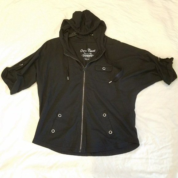 Onque Casuals Tops - 2/$20 Onque Casuals size L black zip up top